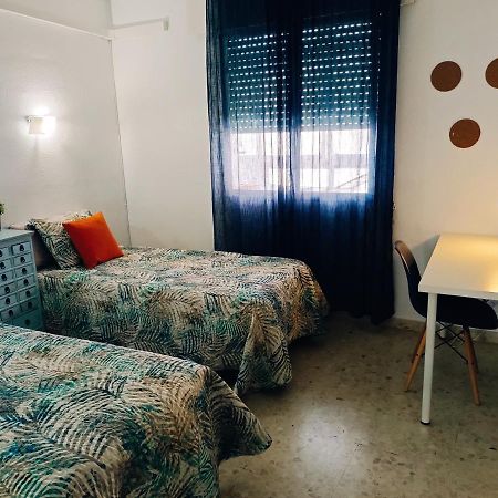Apartamento Esperanza El Palo - 112 M2 - 3 Bedrooms - Centrally Located マラガ エクステリア 写真