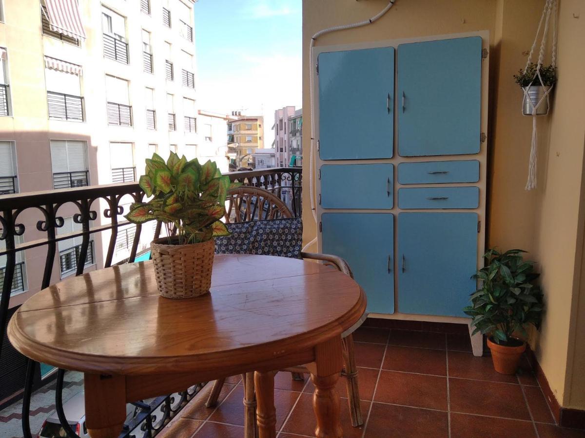 Apartamento Esperanza El Palo - 112 M2 - 3 Bedrooms - Centrally Located マラガ エクステリア 写真