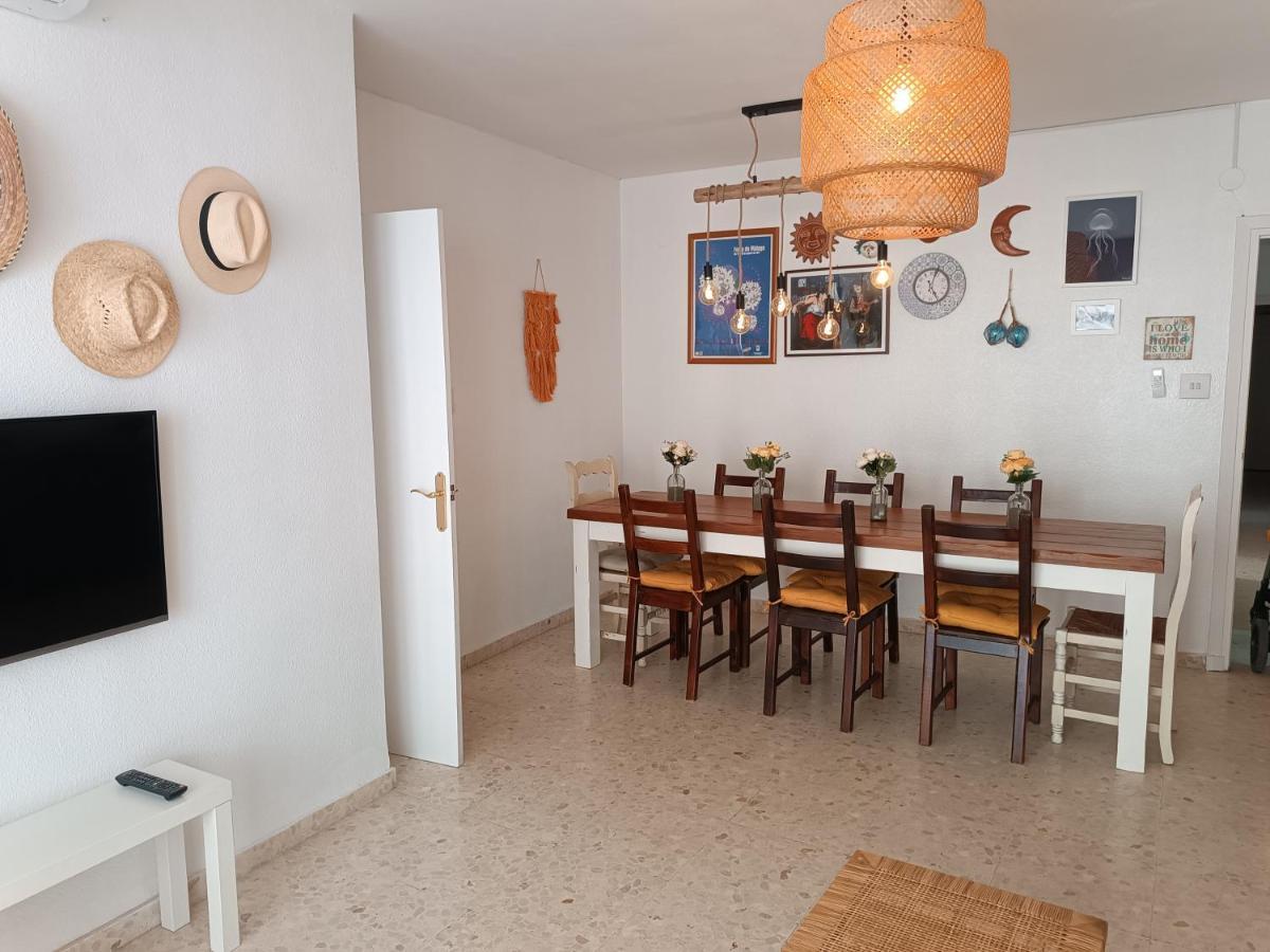 Apartamento Esperanza El Palo - 112 M2 - 3 Bedrooms - Centrally Located マラガ エクステリア 写真